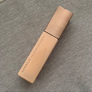 Lunasol liquid foundation